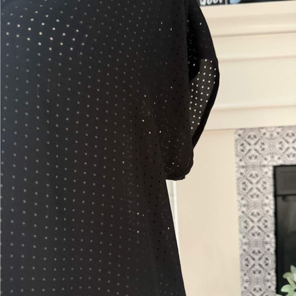 Banana Republic Black Boxy Short Sleeve Blouse - Picture 6 of 10